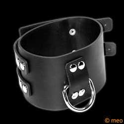 Wide Rubber Collar