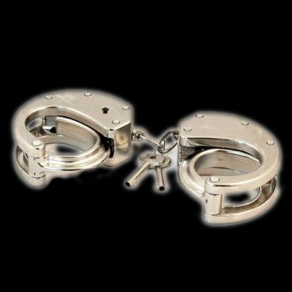 Clejuso No. 15 Handcuffs
