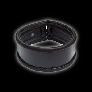 Black armband with lace