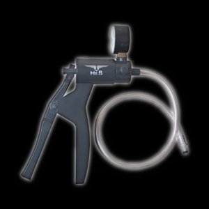 Trigger hand pump with pressuremeter
