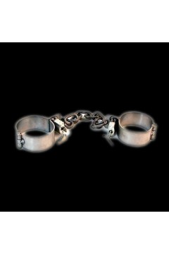 iron-ankle-manacles iron-ankle-manacles